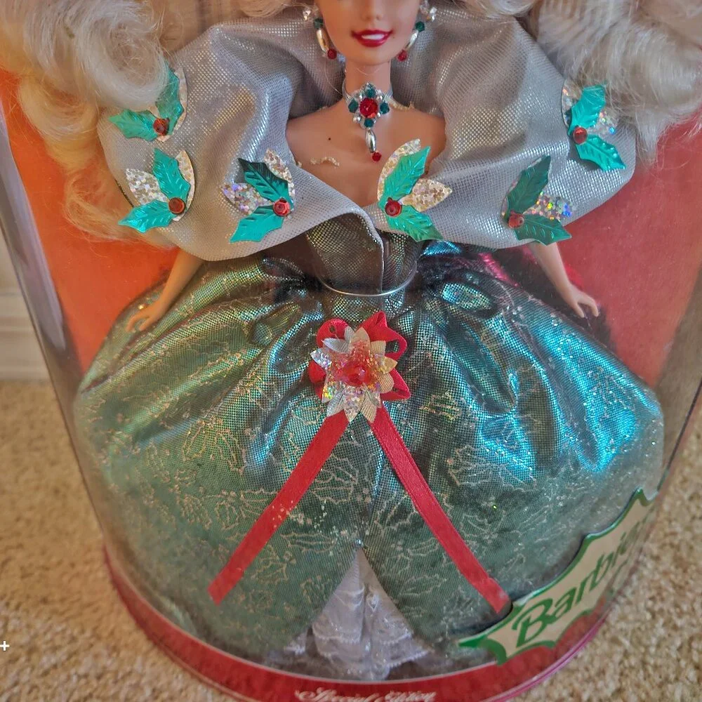 NRFB MATTEL 1995 SPECIAL EDITION HAPPY HOLIDAYS CHRISTMAS BARBIE DOLL #14123